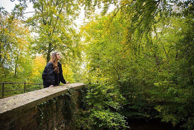 Nhận phí chia tay 900 tỷ đồng, amp;#34;tiểu tamamp;#34; bị ghét nhất TVB vừa amp;#34;xuống tayamp;#34; táo bạo - 4