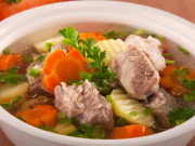 Bếp Eva - Nồi canh kỳ công, thơm ngon bỗng dưng mất vị vì cho thứ gia vị cực phổ biến này