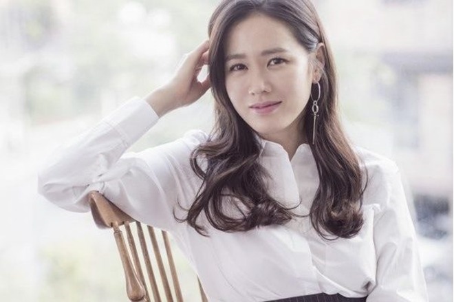 Thường amp;#34;kín cổng cao tườngamp;#34;, Son Ye Jin bị amp;#34;đào mộamp;#34; ảnh cũ, vòng 1 bức tử - 5