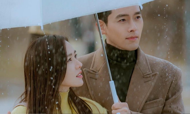 Thường amp;#34;kín cổng cao tườngamp;#34;, Son Ye Jin bị amp;#34;đào mộamp;#34; ảnh cũ, vòng 1 bức tử - 6