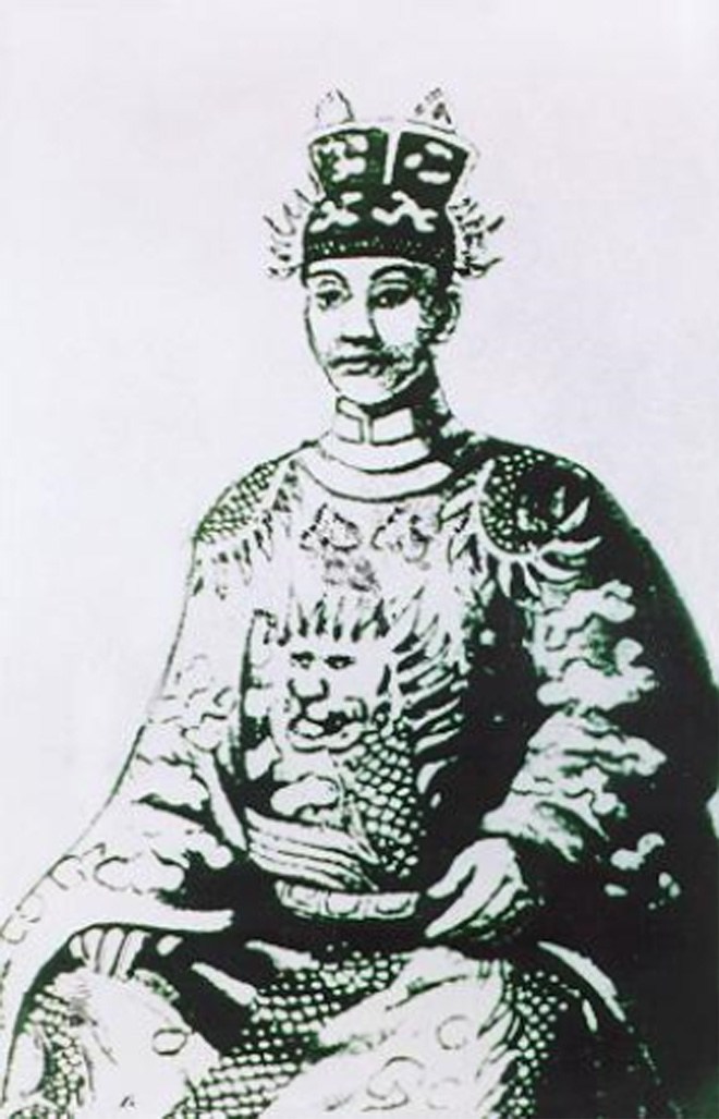 Hoàng đế Việt vừa lên ngôi được 3 ngày đã bị phế truất, dám gian díu với vợ của cha - 1