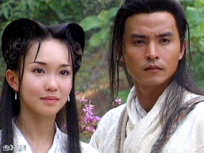 Mới 49 tuổi, amp;#34;Dương Quáamp;#34; Lý Minh Thuận râu tóc bạc phơ như ông cụ, làm bố của đồng nghiệp - 4
