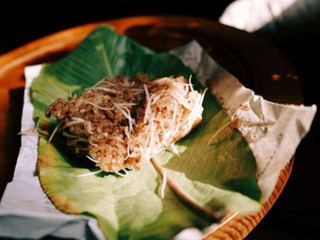 Những quán xôi vỉa hè, giá rẻ được dân Hà thành check-in ầm ầm