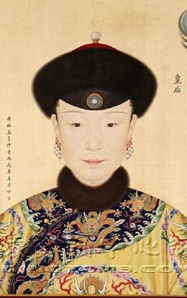 2 bà cháu cùng gả cho Hoàng đế Càn Long: Người quan hệ 22 năm, kẻ cô độc tới chết - 1