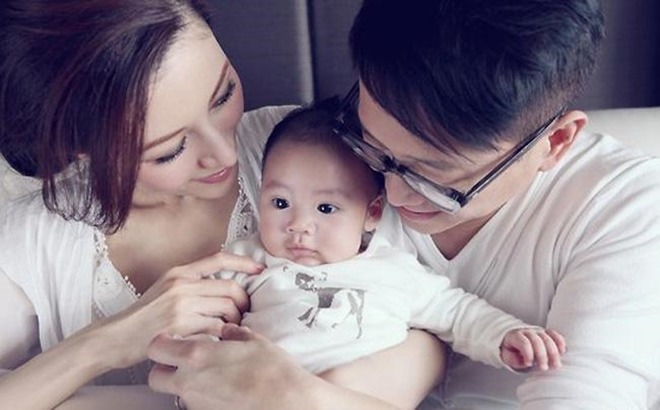 Đại gia amp;#34;dành cả thanh xuânamp;#34; săn chân dài: Cuối cùng ôm vợ là Hoa hậu đẹp nhất lịch sử - 7