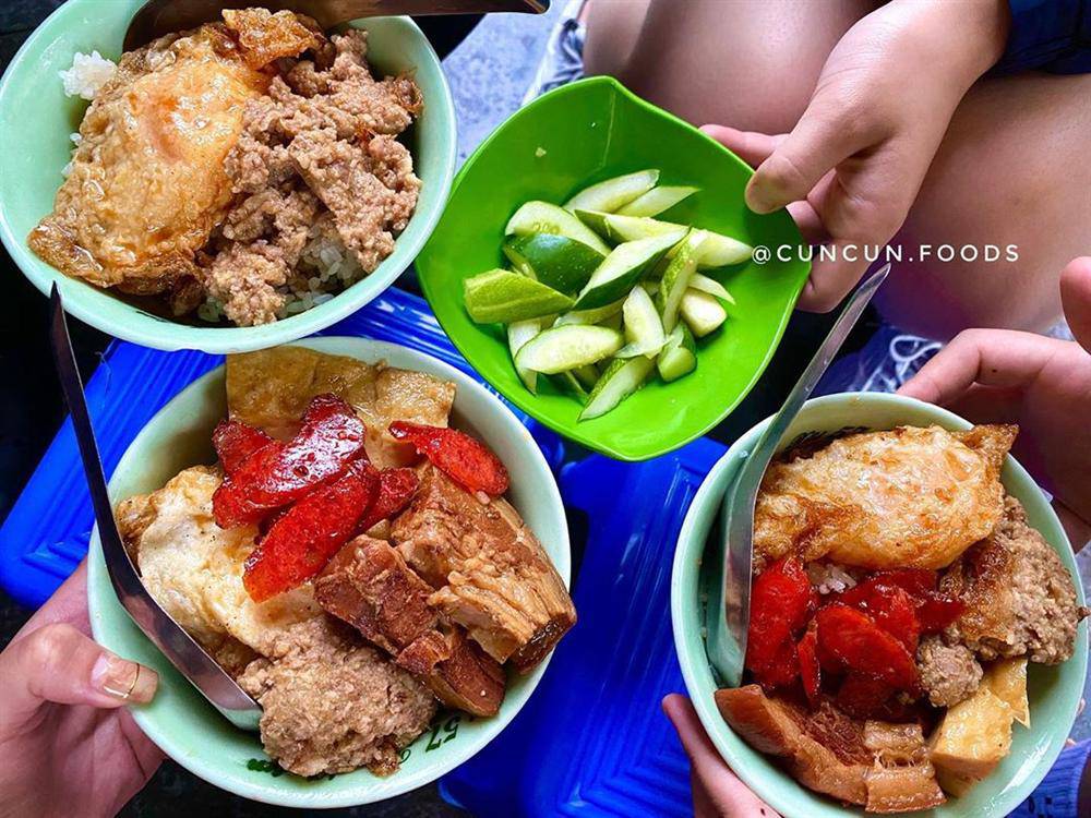 Có gì trong quán xôi phố Thợ Nhuộm mà cứ ghé Hà Nội là hàng loạt sao Việt check-in? - 5