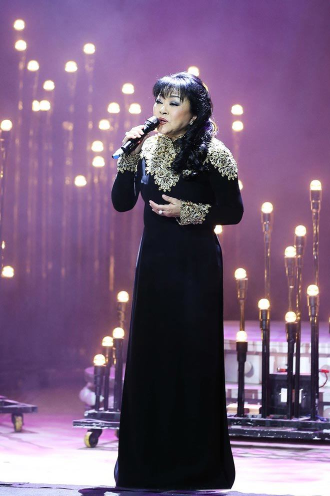 Nghệ sĩ Hương Lan: Tan vỡ hôn nhân 7 năm và đám cưới ở tuổi 63 bao người ngưỡng mộ - 2