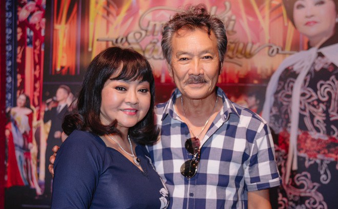 Nghệ sĩ Hương Lan: Tan vỡ hôn nhân 7 năm và đám cưới ở tuổi 63 bao người ngưỡng mộ - 5