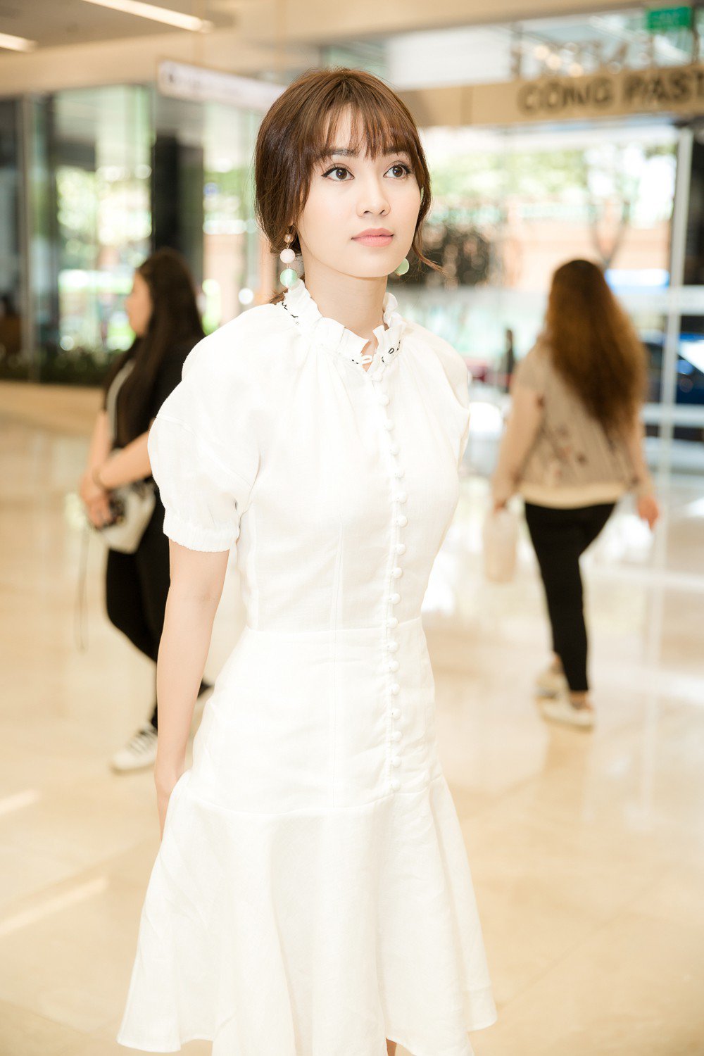 Váy trắng body hoa nổi eo V1267 cao cấp - Thời Trang Tadi