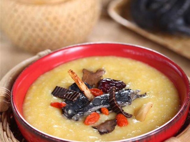 Cách nấu cháo gà ác hạt sen cho bé siêu đơn giản - 6