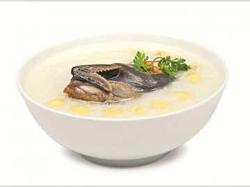 Cách nấu cháo gà ác hạt sen cho bé siêu đơn giản