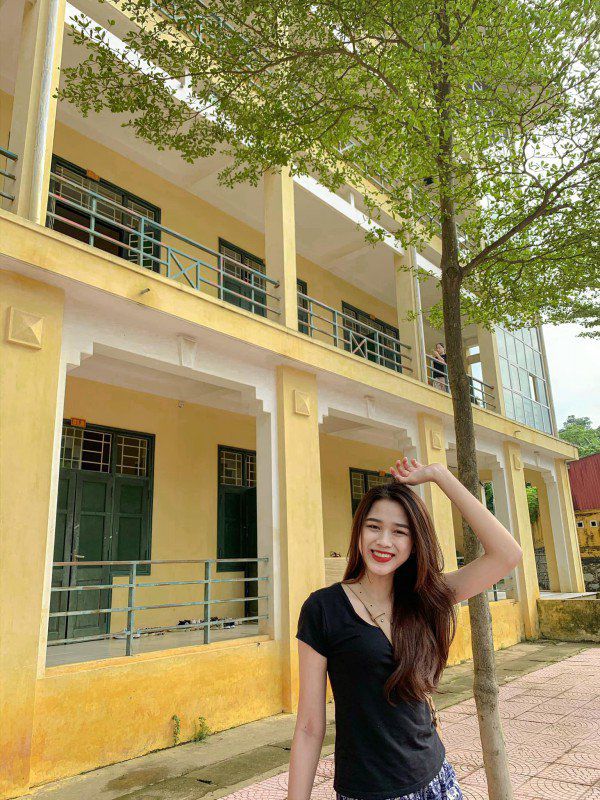 Phỏng vấn bố Tân Hoa hậu: Đỗ Thị Hà trốn nhà đi thi, lên cấp 3 mới biết điệu - 7