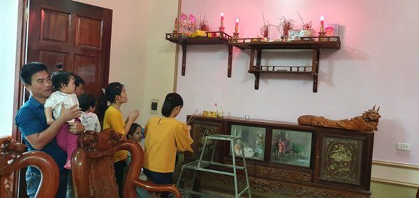 Tân hoa hậu Đỗ Thị Hà tiết kiệm từng đồng đi thi, bố mẹ ở quê nhà to nhất vùng - 8