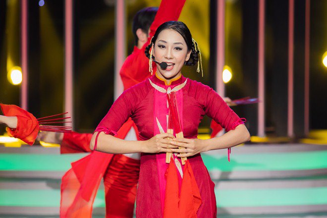 Nữ ca sĩ chuyển giới cải trang nam ca sĩ Quang Linh làm cả trường quay cười mỏi miệng - 5