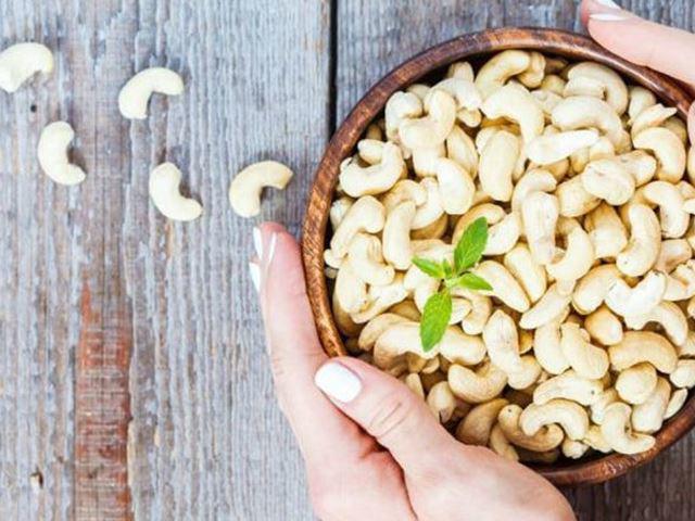 Bà bầu ăn hạt điều có tốt không? Tác dụng bất ngờ của hạt điều với bà bầu - 1