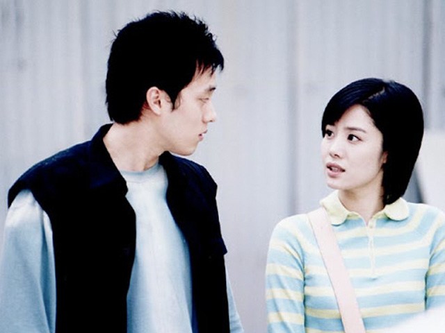 Mỹ nhân Giày Thuỷ Tinh sau 18 năm: Ác nữ đóng cảnh amp;#34;bỏng mắtamp;#34;, tuổi U50 phim vận vào đời - 1