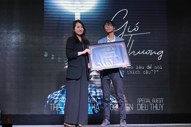 Đức Phúc cùng các thí sinh Rap Việt amp;#34;đốt cháyamp;#34; đêm hội của trường Chuyên Sư phạm - 2