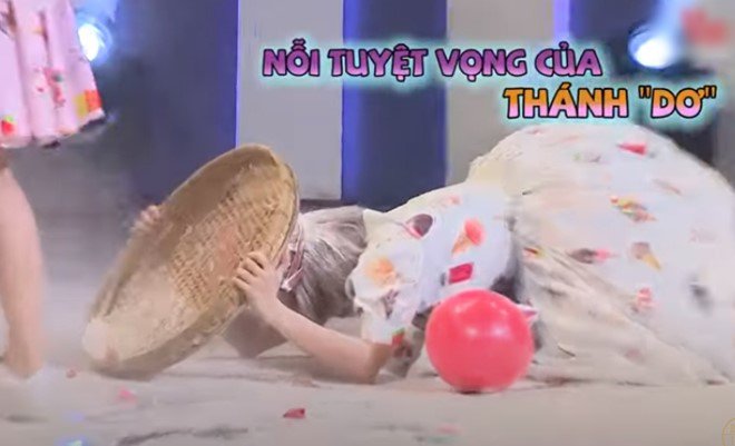 Lý Nhã Kỳ lem luốc mặt mũi, amp;#34;người tình Trương Thế Vinhamp;#34; thảm thương không nhận ra - 6