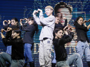 Nhạc - Đức Phúc cùng các thí sinh Rap Việt "đốt cháy" đêm hội của trường Chuyên Sư phạm