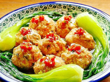 Không nhồi thịt băm với đậu, đem vo viên rồi sốt kiểu này cả nhà ăn hết bay