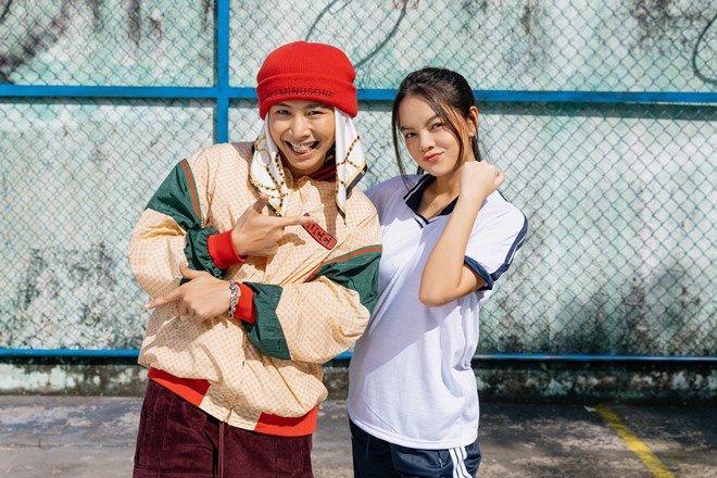 1001 cách amp;#34;cuaamp;#34; trai trẻ của Phạm Quỳnh Anh trong MV mới kết hợp với Ricky Star - 1