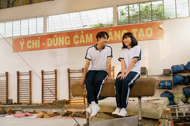 1001 cách amp;#34;cuaamp;#34; trai trẻ của Phạm Quỳnh Anh trong MV mới kết hợp với Ricky Star - 5