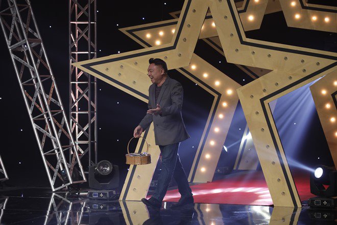 Chênh nhau 2 tuổi, vì sao Ngọc Sơn gọi vị đạo diễn nổi tiếng 50 tuổi là amp;#34;con rểamp;#34; ? - 7