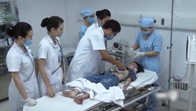 amp;#34;Rổ sạnamp;#34; phim Việt làm ngành y dậy sóng: Mới phơi nhiễm HIV đã hoảng hốt cách ly 2 ngày - 7