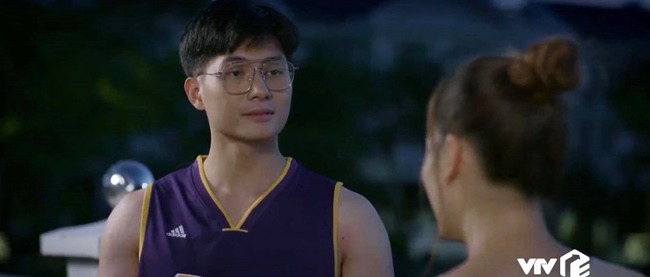 Vừa đưa đón Lệ Quyên chưa lâu, amp;#34;tình trẻ tin đồnamp;#34; đã tới tận nhà tán tỉnh Lan Phương - 7