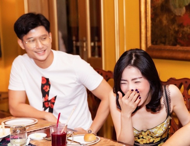 Vừa đưa đón Lệ Quyên chưa lâu, amp;#34;tình trẻ tin đồnamp;#34; đã tới tận nhà tán tỉnh Lan Phương - 5