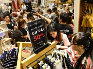 Điên cuồng săn "bão sale" Black Friday: Loạt sai lầm mua sắm khiến chị em mất tiền oan