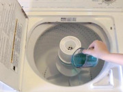 Nhà đẹp - Thử đổ thứ nước này vào máy giặt, biết công dụng rồi ai cũng muốn học theo