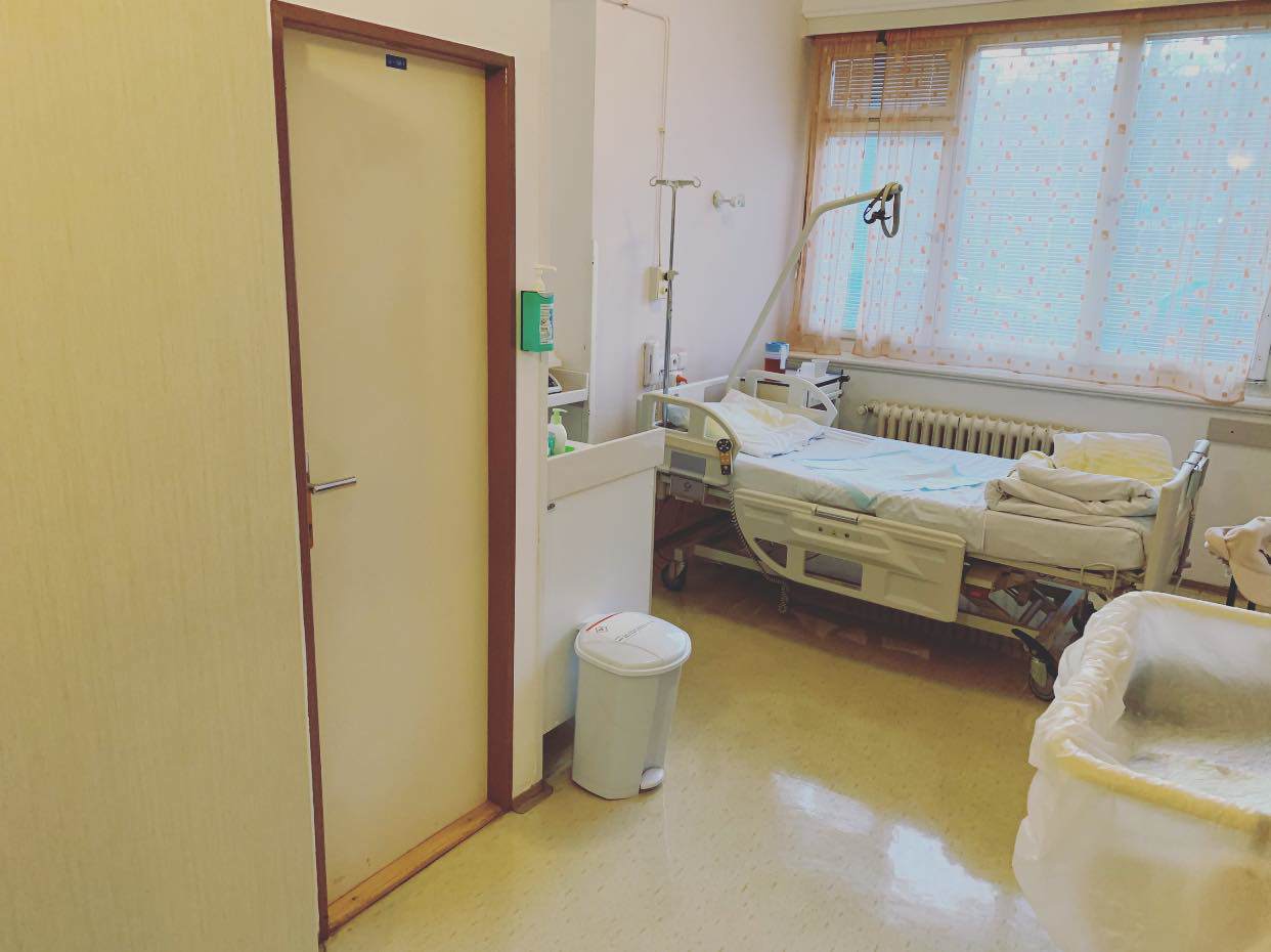 Kỳ Hân khoe phòng sinh ở trời Tây, lo Mạc Hồng Quân không về được Việt Nam thi đấu - 2