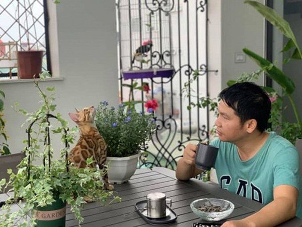 Trọng Tấn khoe góc vườn trên sân thượng, mọi sự chú ý lại đổ dồn về 1 người này - 3