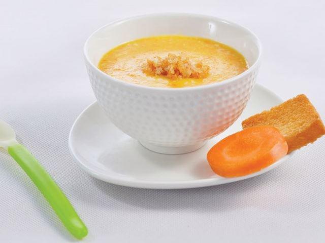 Cách nấu cháo gà cà rốt cho bé vừa nhanh lại đơn giản