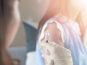 Nguy cơ mắc bạch hầu, uốn ván, ho gà ở nhóm lớn tuổi