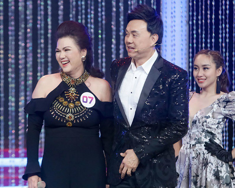 Rơi lệ trước tình yêu của Chí Tài đối với vợ đẹp dù bao năm không có con - 2