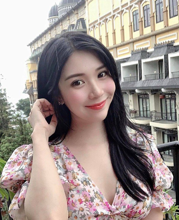 amp;#34;Người tình thiếu gia Phan Hảiamp;#34; khoe nhan sắc khác lạ hậu thẩm mỹ nụ cười rùng rợn - 1