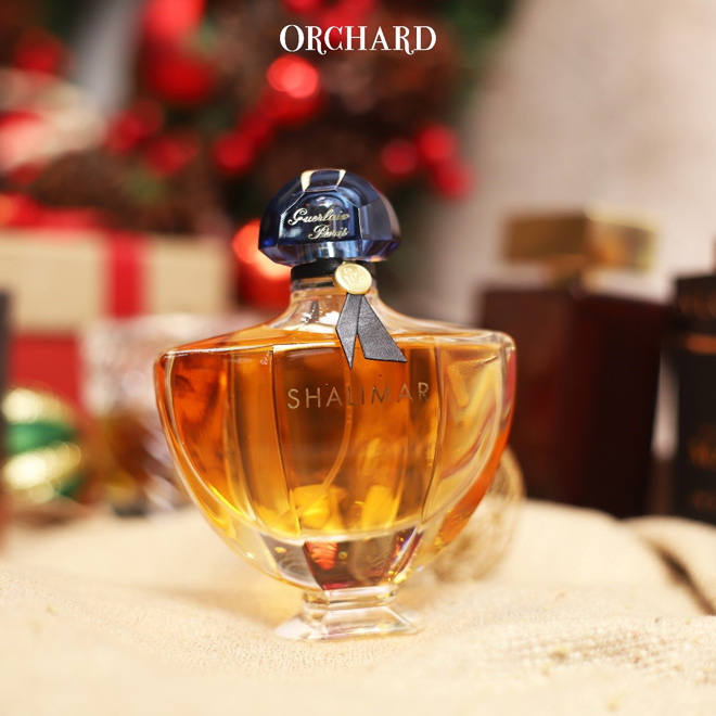Top nước hoa hương ấm áp được yêu thích mùa Giáng sinh năm nay - 1