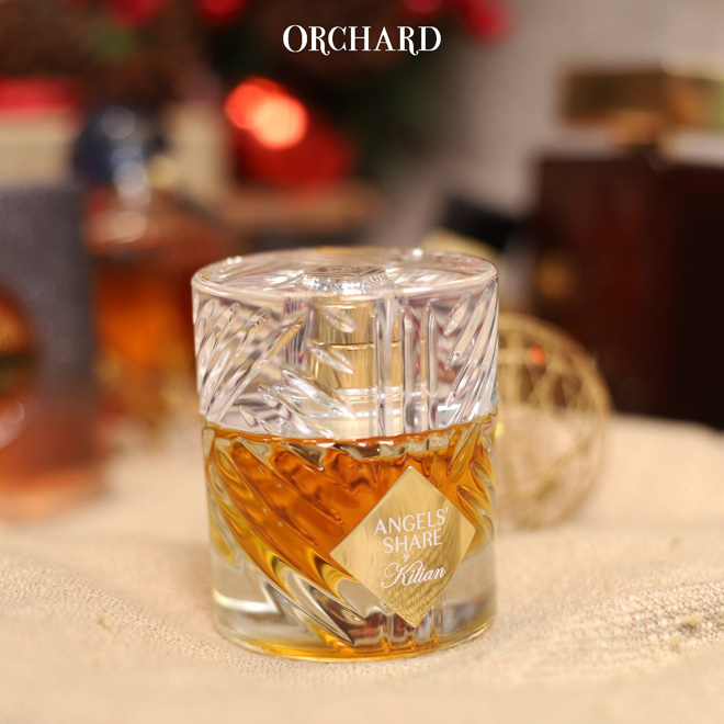 Top nước hoa hương ấm áp được yêu thích mùa Giáng sinh năm nay - 4