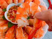 Bếp Eva - Luộc tôm, đừng chỉ cho gừng hay sả, thêm 2 nguyên liệu tôm thơm nức, không tanh, màu đỏ đẹp
