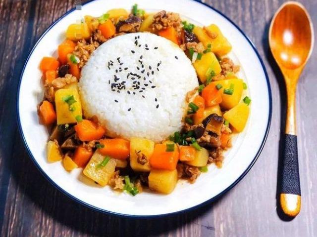 Đừng dại ăn cơm, cháo hay mì với những món này, không tăng cân cũng dễ hại thận