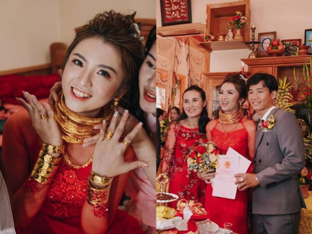 Đám cưới khủng ở Ninh Thuận: Cô dâu nhận được 14 cây vàng, sổ đỏ 4 tỷ thêm chiếc ôto