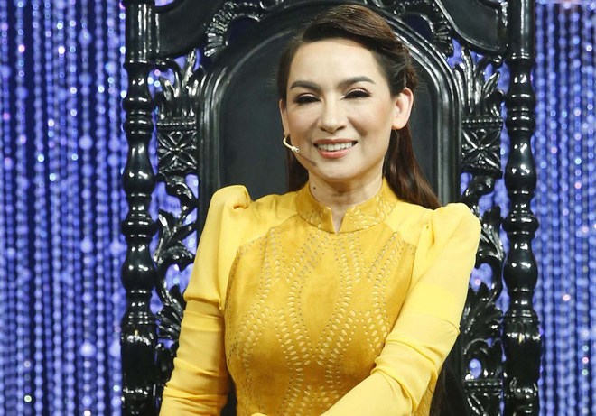 Ca sĩ Phi Nhung là giọng ca được nhiều người yêu mến 