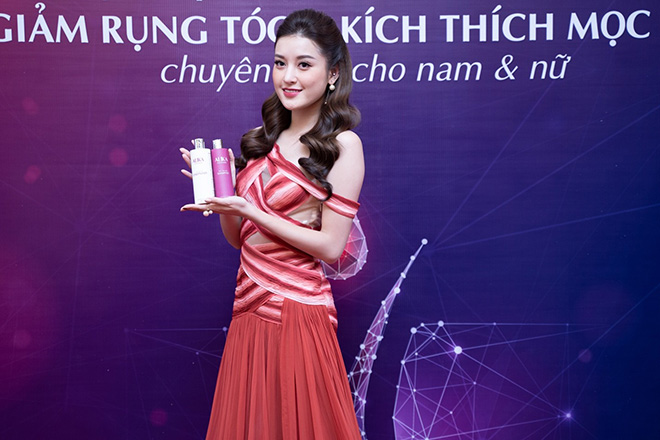 Alika - Bí mật chăm sóc tóc chuẩn sao Việt từ MC Tuấn Tú và Á hậu Huyền My - 1