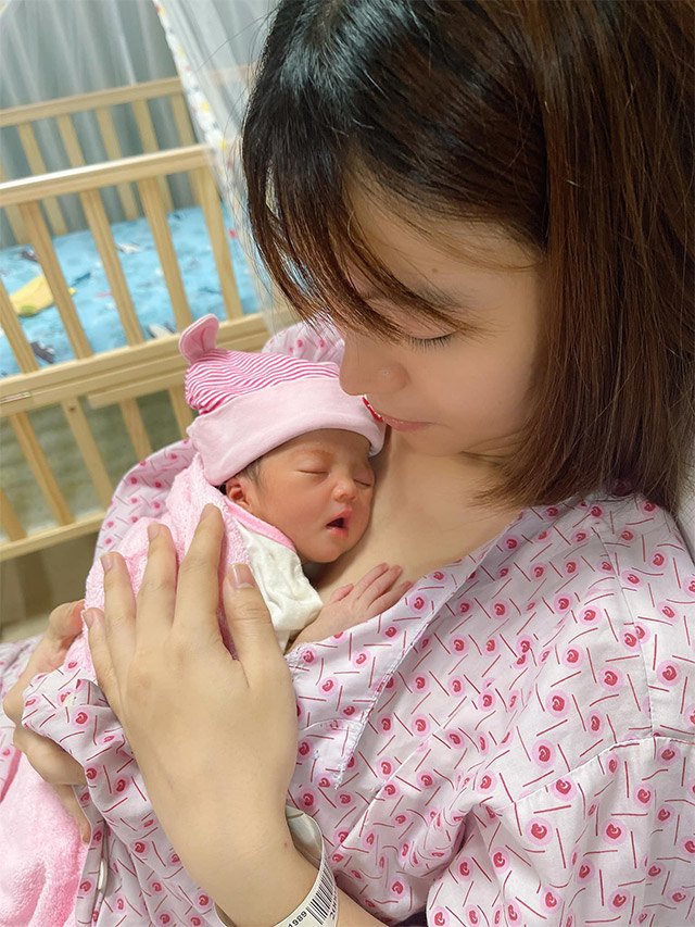 Lúc yêu bị ngăn cản, vợ Mạc Văn Khoa nói về thái độ mẹ chồng khi con dâu đẻ non - 1