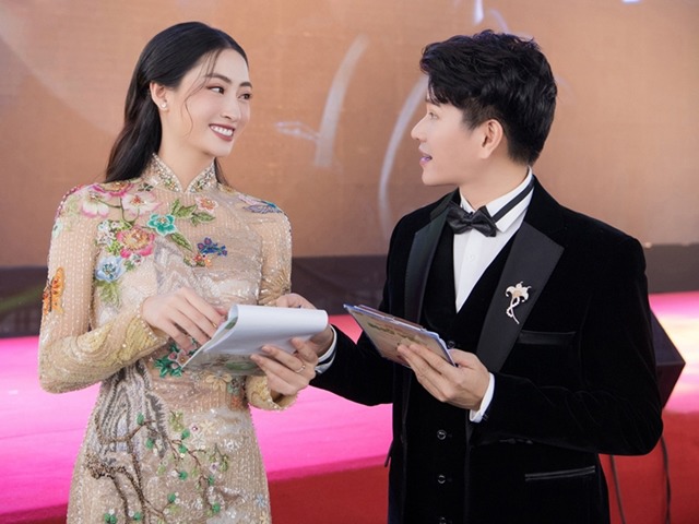 Hoa hậu Lương Thùy Linh được MC Vũ Mạnh Cường đặt cho biệt danh mới hài hước