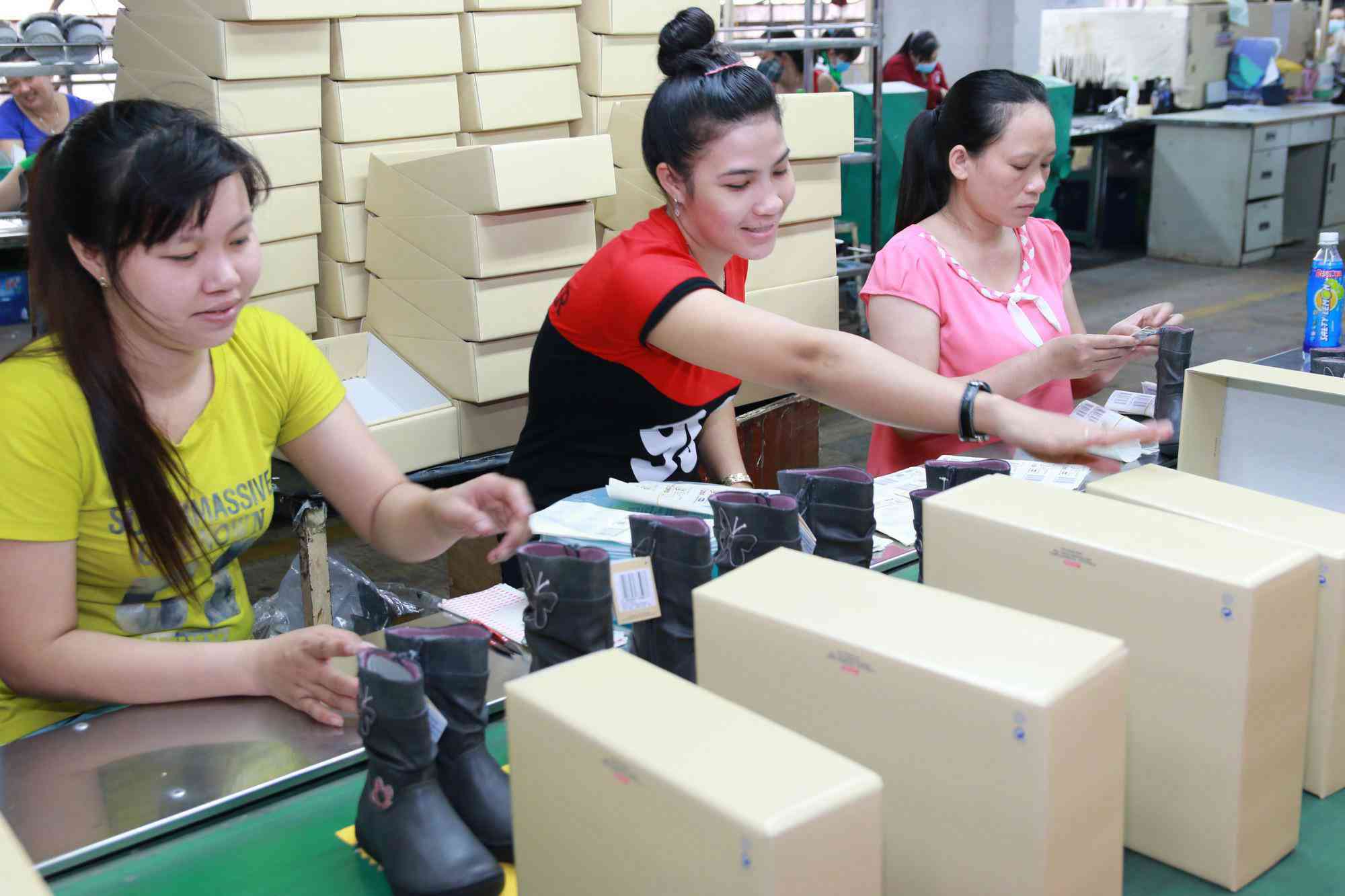 4 quy định mới về tiền lương có hiệu lực từ 1-2-2021 - 1