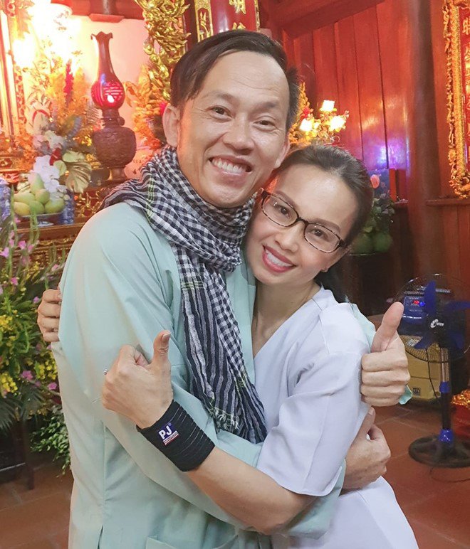 Tình trạng sức khỏe hiện tại của Hoài Linh qua lời em út và lời nhắn từ con trai ruột - 5