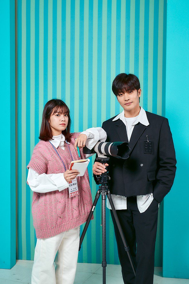 amp;#34;Thánh hônamp;#34; Hàn Quốc đóng cặp cùng Hoàng Yến Chibi: Body hấp dẫn, diễn xuất amp;#34;miễn chêamp;#34; - 1